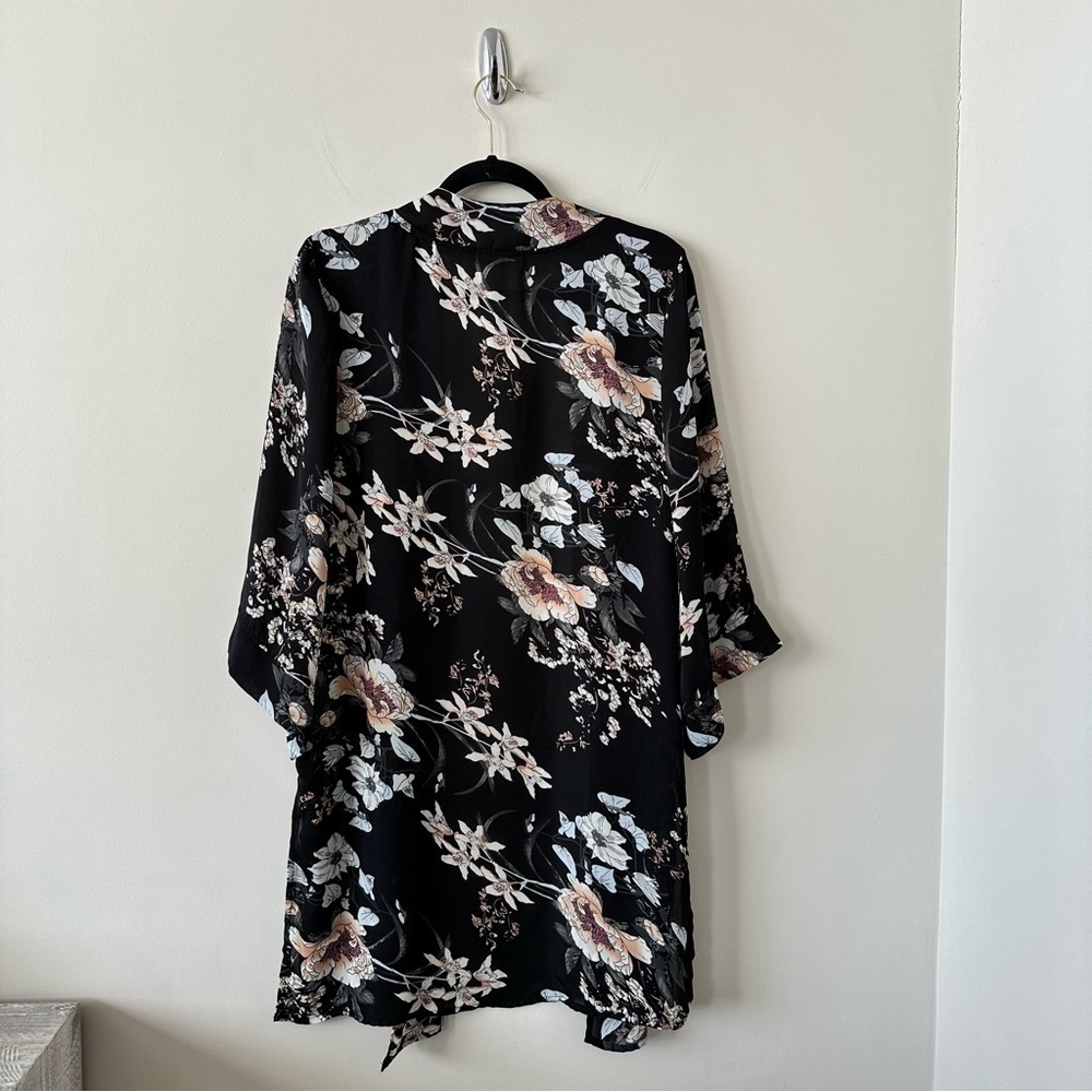 Tahari-dark Floral Open Summer Kimono (Size:L/XL) - Picture 6 of 11